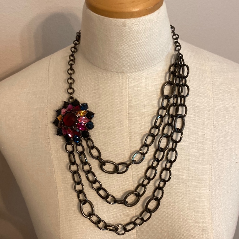 Colorful flower necklace